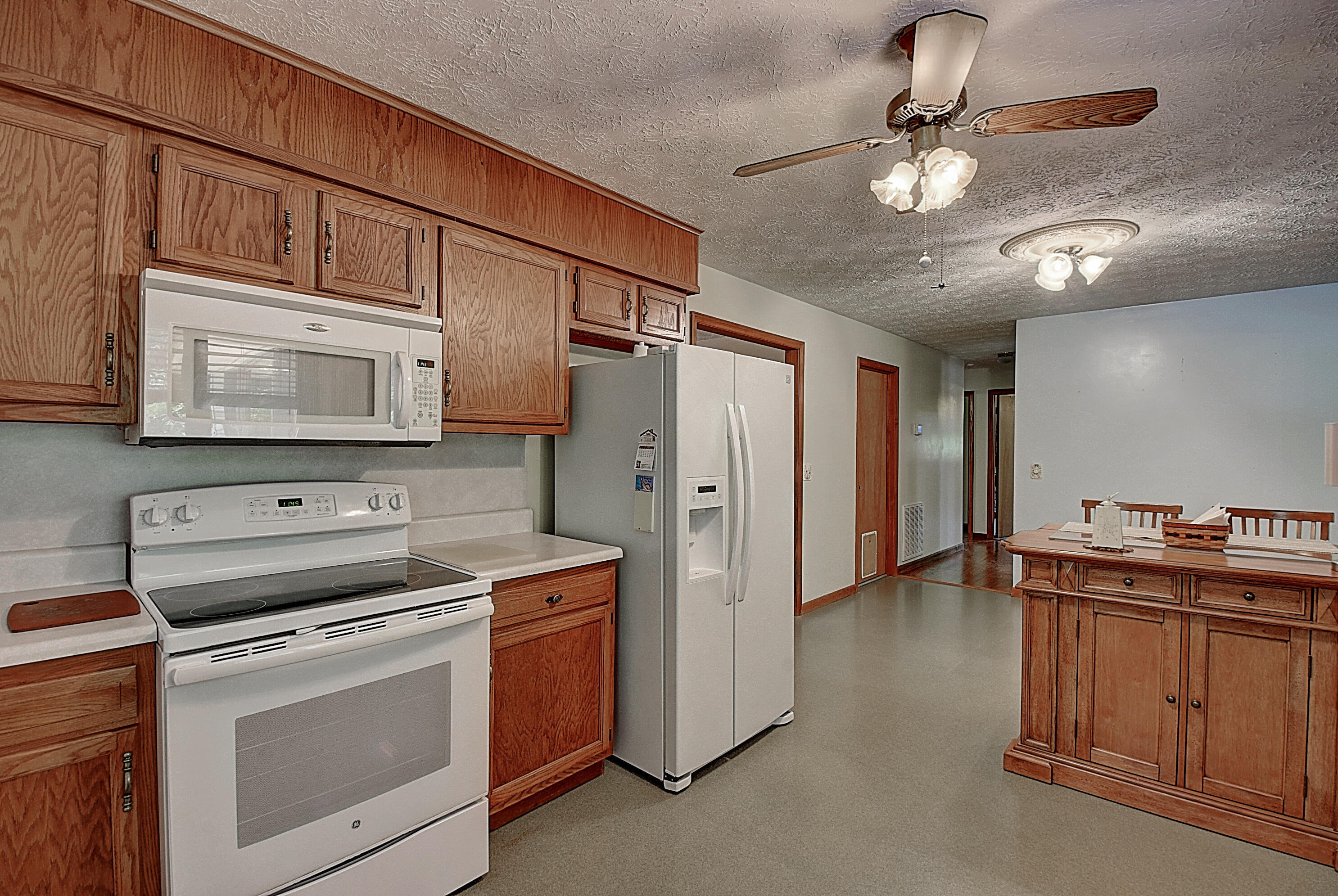 701 Coffee Ridge Road Erwin, TN 37650 - Photo 12 of 41 DSC_0172And8more