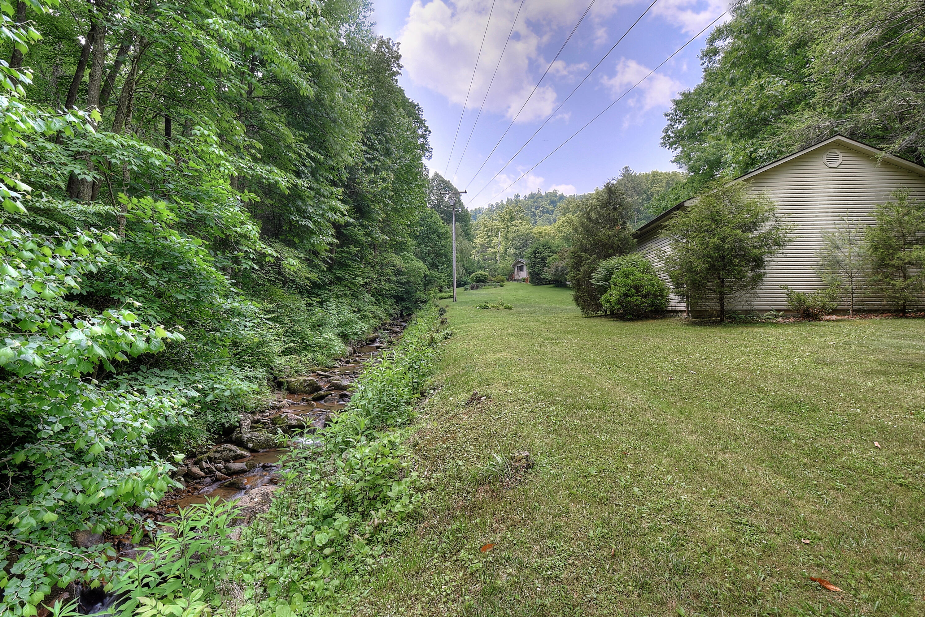 701 Coffee Ridge Road Erwin, TN 37650 - Photo 32 of 41 DSC_0517_18_19_20_21_22_1