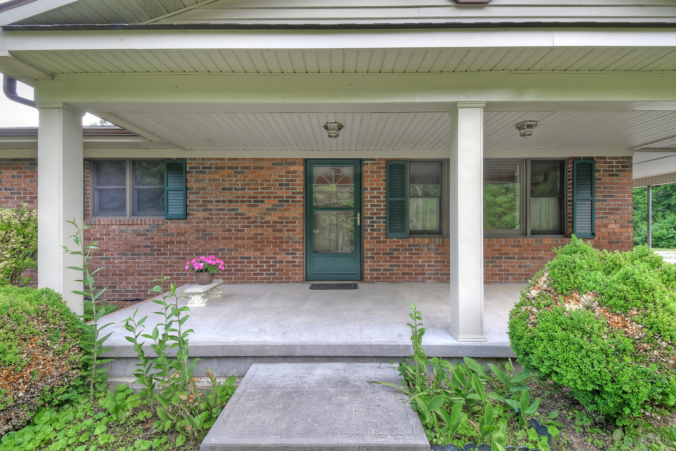 701 Coffee Ridge Road Erwin, TN 37650 - Photo 4 of 41 DSC_0043_4_5_6_7_8_1