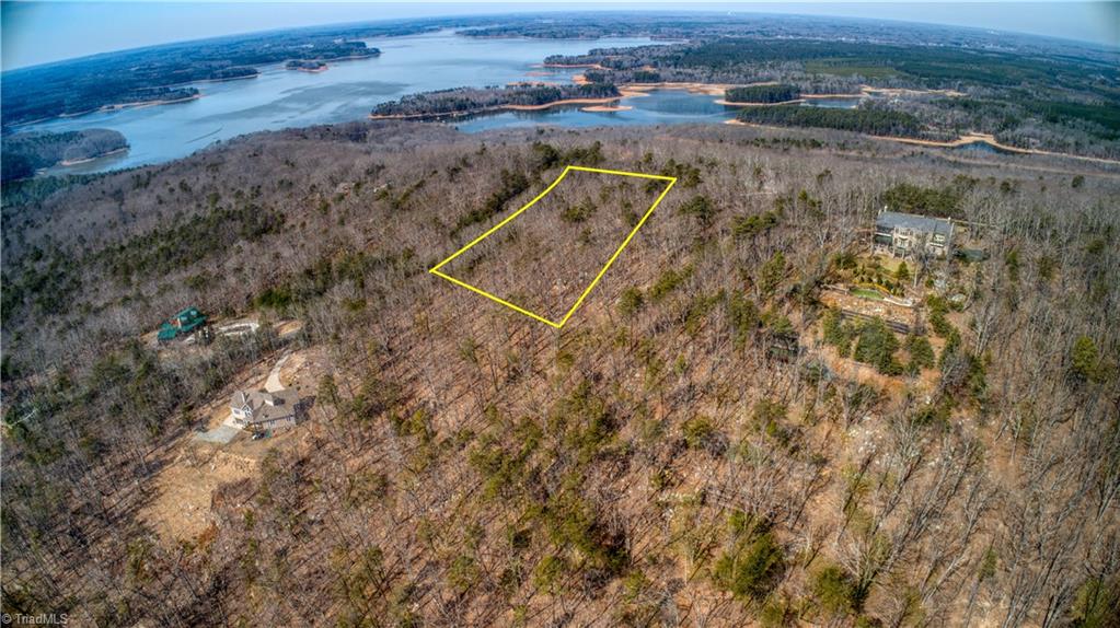 430 Sierra Trace Road Denton, NC 27239 - Photo 4 of 40