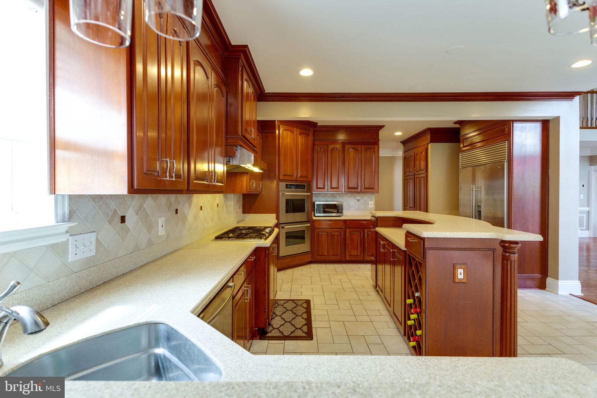 12821 Travilah Road Potomac, MD 20854 - Photo 17 of 59 Gallery Image 17