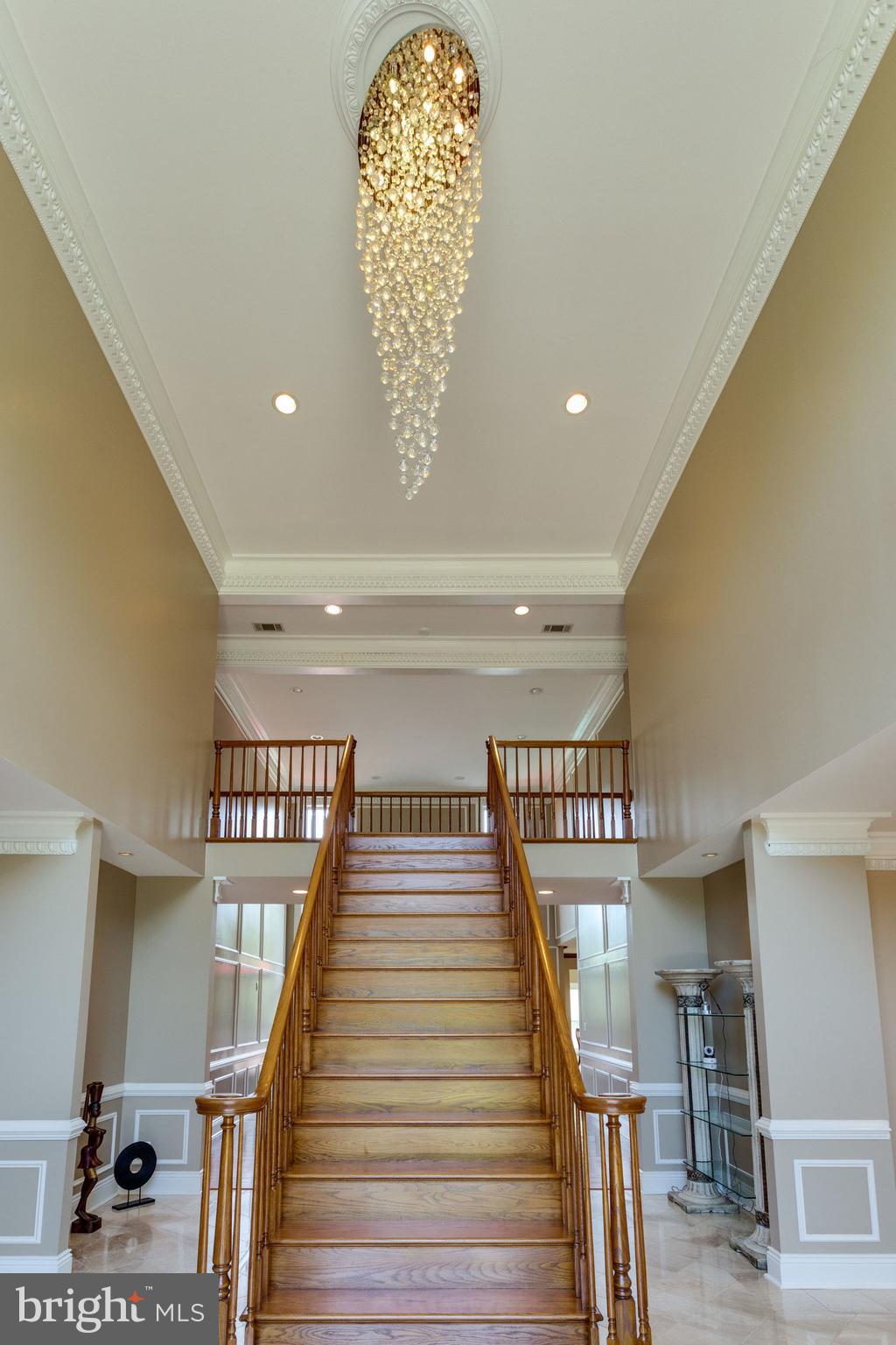 12821 Travilah Road Potomac, MD 20854 - Photo 7 of 59 Gallery Image 7