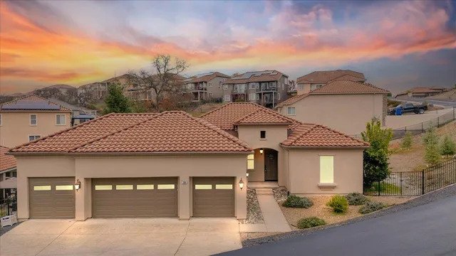 $679,000 | 299 Calypso Beach Drive, Unit B, Copperopolis, CA 95228