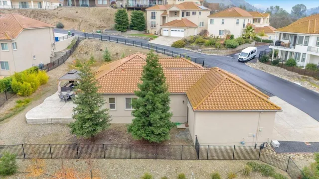 $679,000 | 299 Calypso Beach Drive, Unit B, Copperopolis, CA 95228