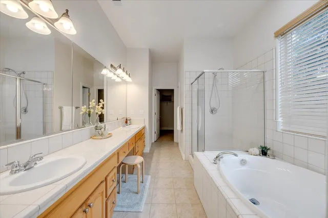 $679,000 | 299 Calypso Beach Drive, Unit B, Copperopolis, CA 95228