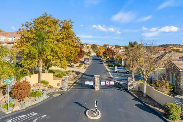 $679,000 | 299 Calypso Beach Drive, Unit B, Copperopolis, CA 95228