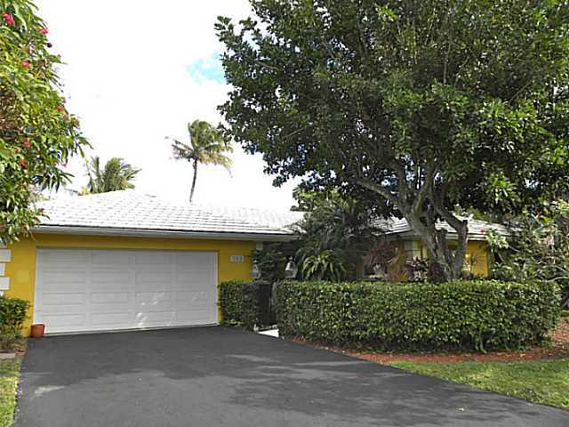 282 Northwest 11th Avenue Boca Raton, FL 33486 - Photo 1 of 25 Primary Photo