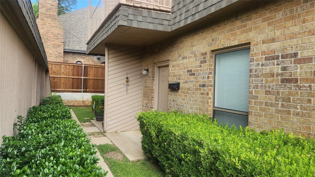 2112 Edwin Street Fort Worth, TX 76110 - Photo 2 of 8