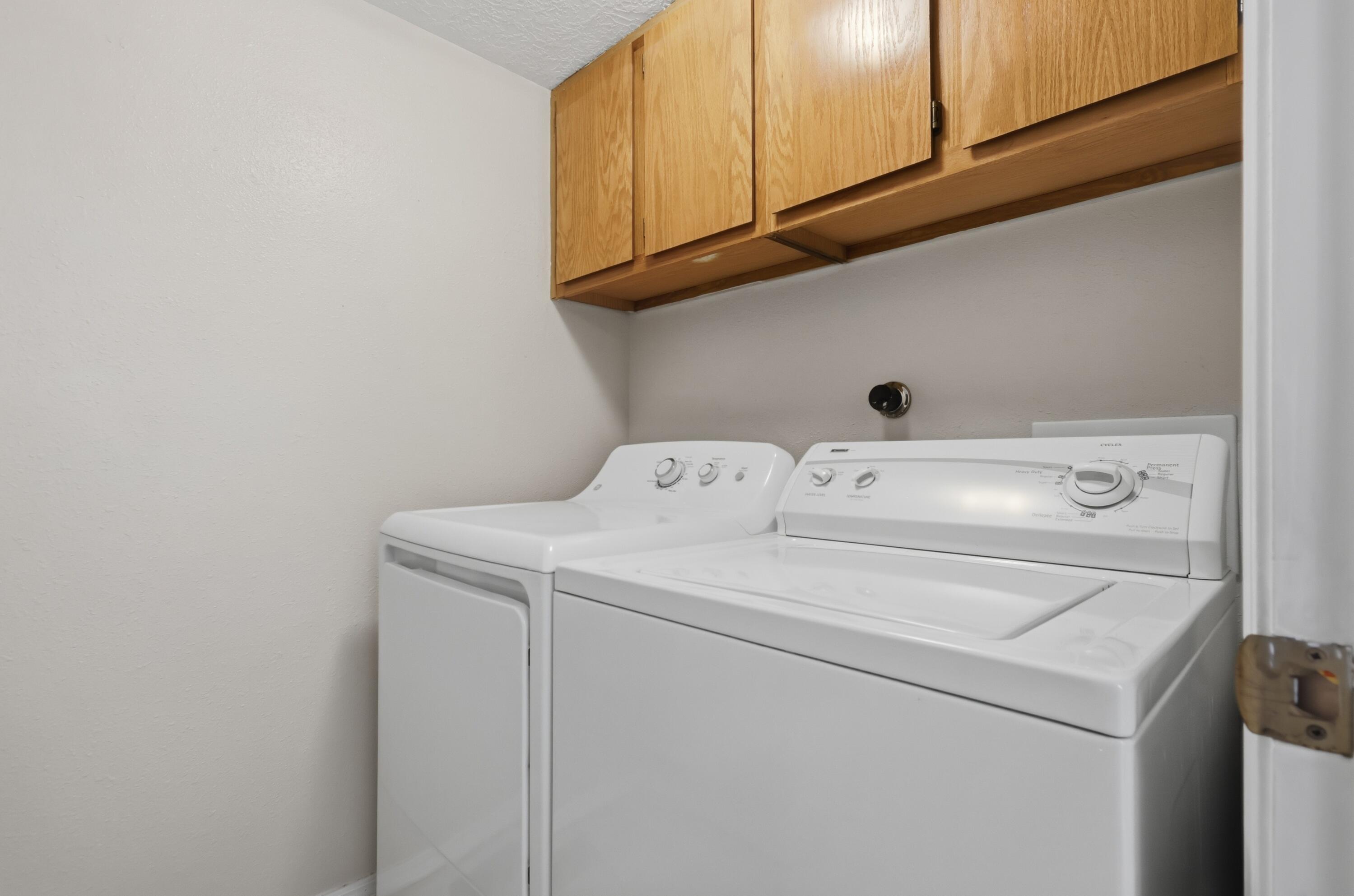 616 Eastlake Drive Southeast Rio Rancho, NM 87124 - Photo 32 of 39 Gallery Image 32