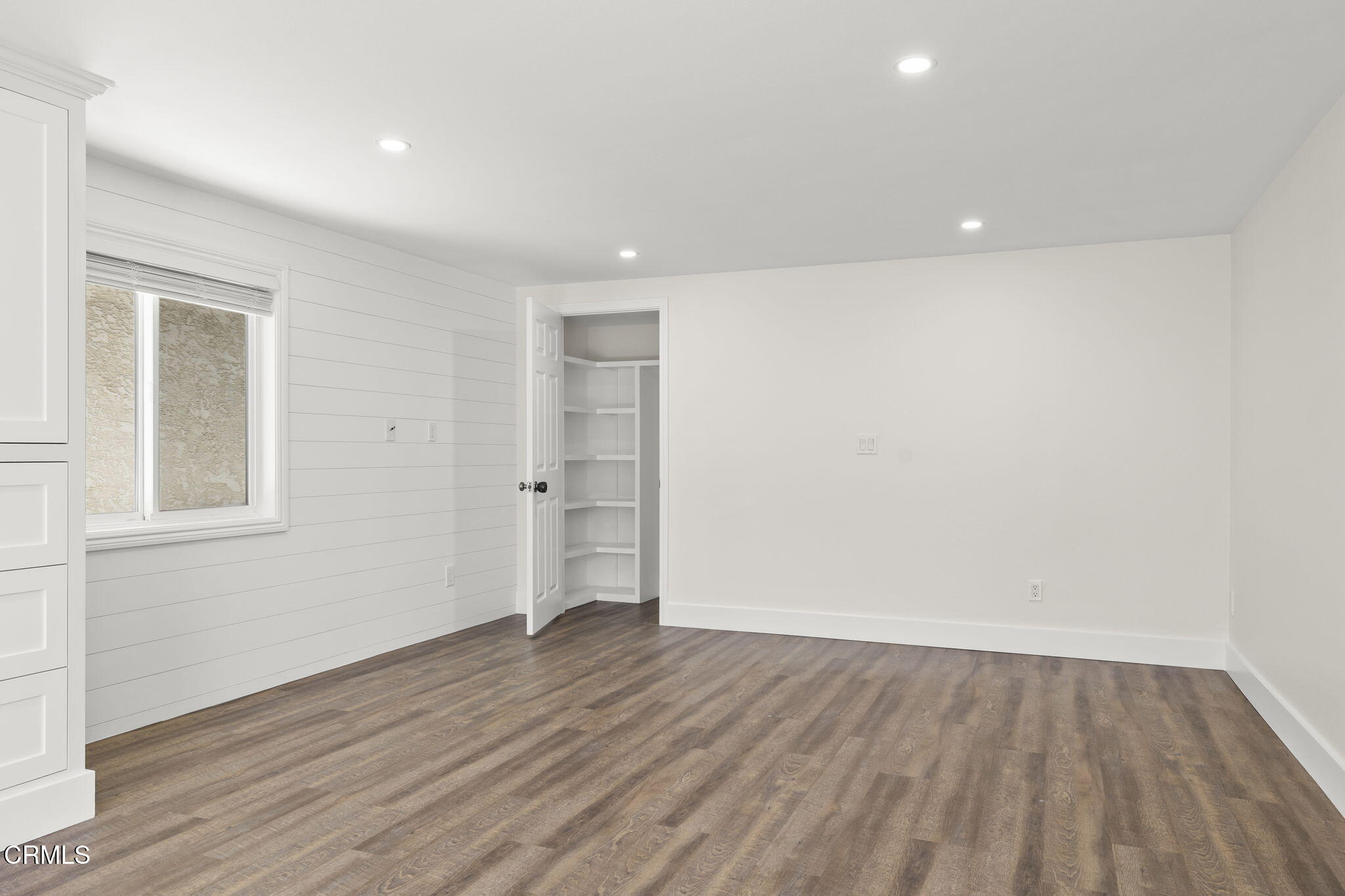 156 Highland Drive Oxnard, CA 93035 - Photo 52 of 67 Guest suite family room with storage