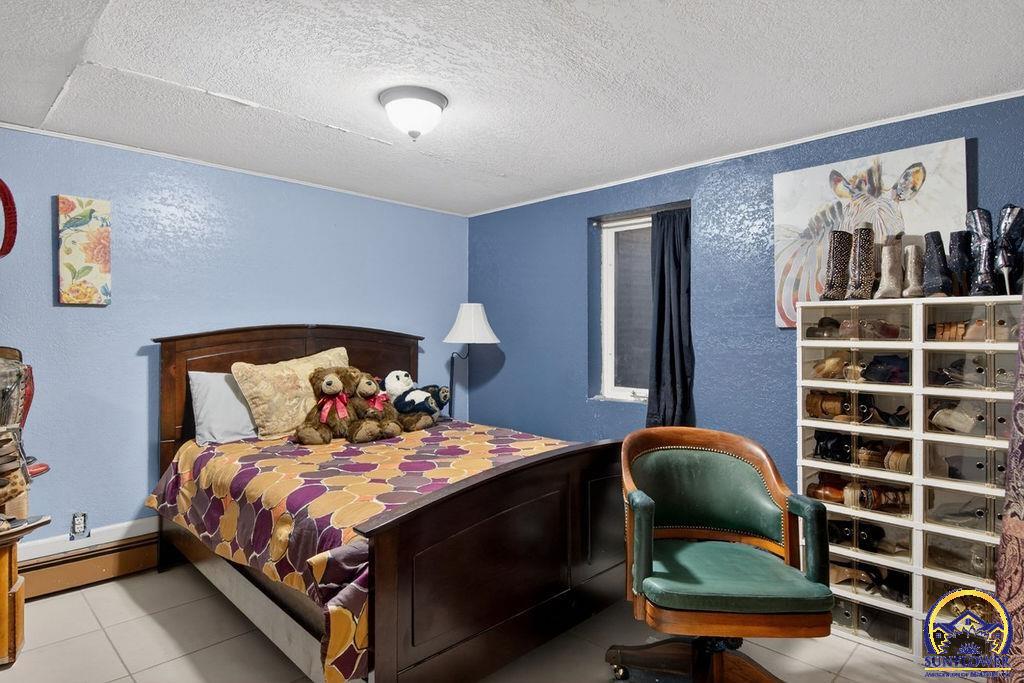 4945 Northwest Rochester Road Topeka, KS 66617 - Photo 24 of 33
