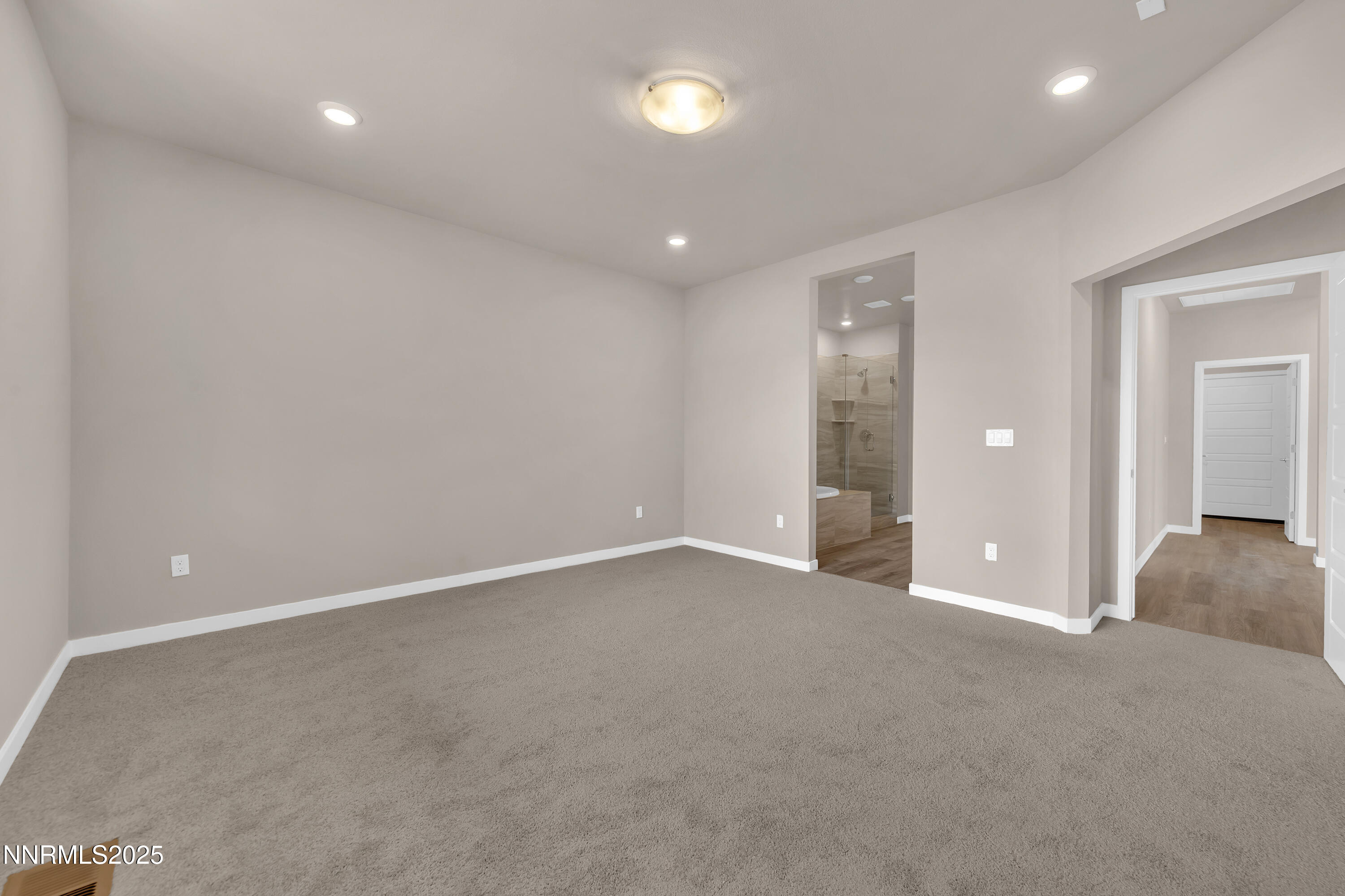 1460 Copper Point Circle Reno, NV 89519 - Photo 31 of 39 Copperpoint1460-035