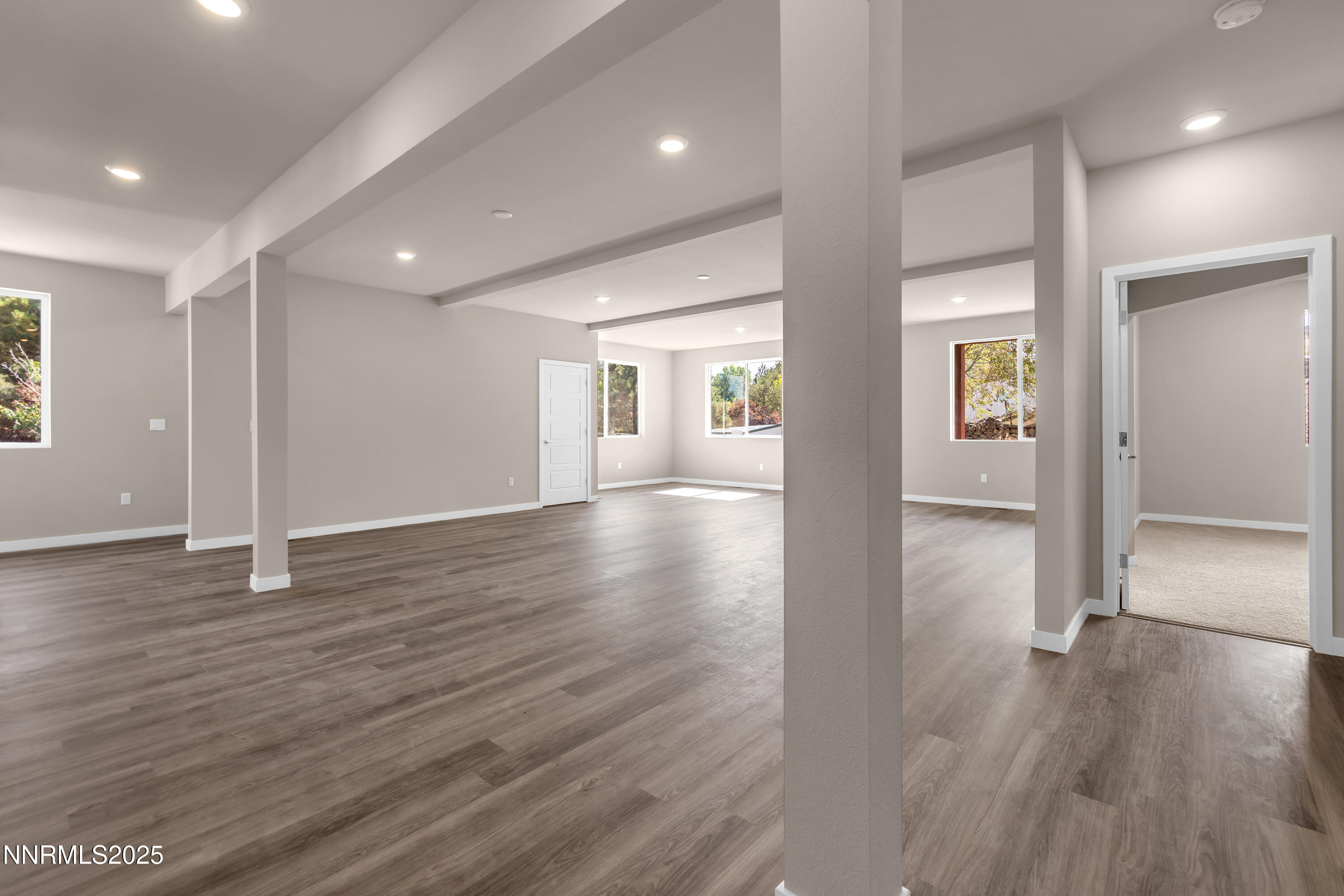 1460 Copper Point Circle Reno, NV 89519 - Photo 7 of 39 Copperpoint1460-005