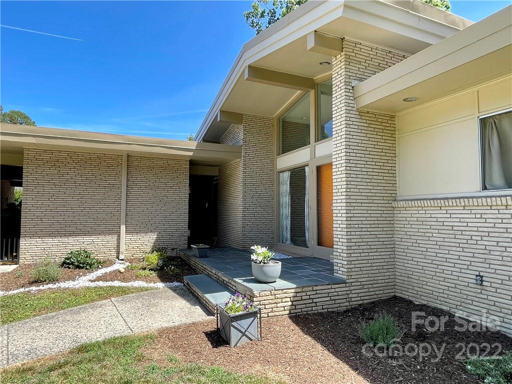 131 Richmond Road Salisbury, NC 28144 - Photo 3 of 46 Gallery Image 3