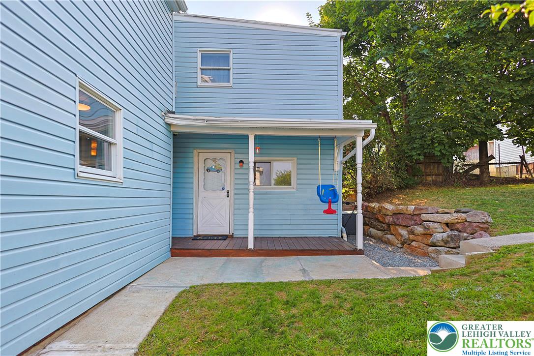101 Clay Street Tamaqua, PA 18252 - Photo 29 of 33 Gallery Image 29