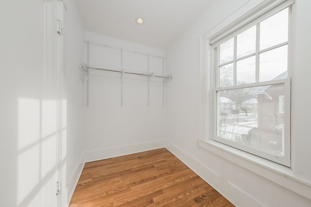 37 Creswell Road Worcester, MA 01602 - Photo 23 of 42 Gallery Image 23