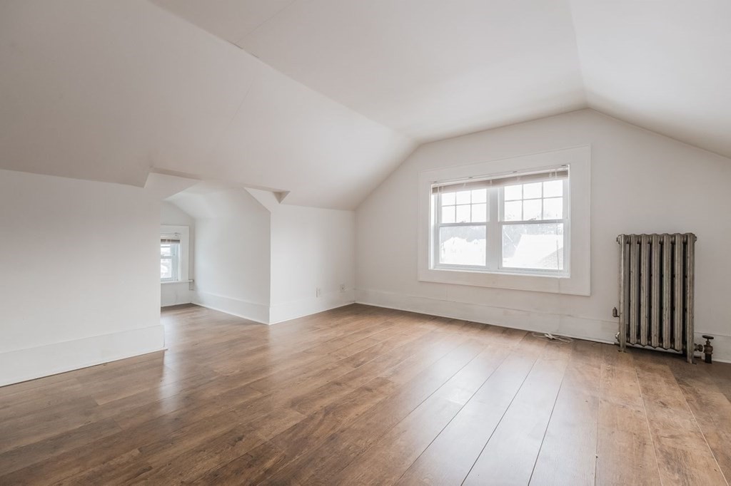 37 Creswell Road Worcester, MA 01602 - Photo 32 of 42 Gallery Image 32