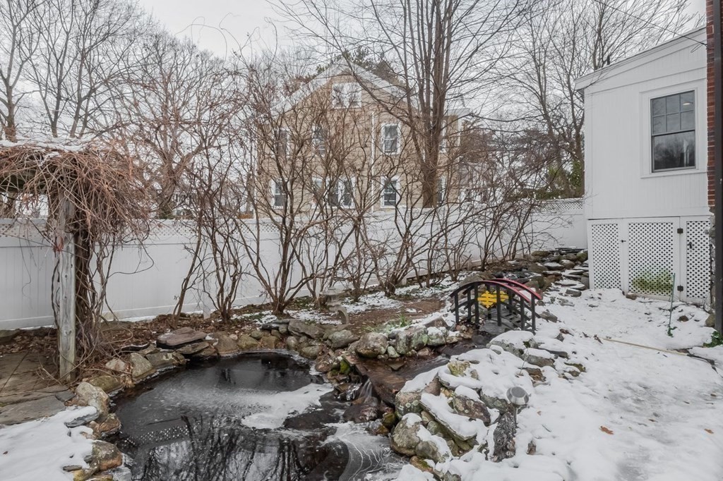 37 Creswell Road Worcester, MA 01602 - Photo 41 of 42 Gallery Image 41