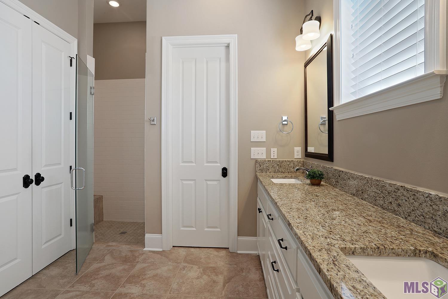 4929 Arrowhead Street Baton Rouge, LA 70808 - Photo 10 of 15