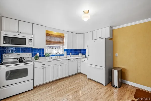 $324,900 | 260 North Street, East Aurora, NY 14052