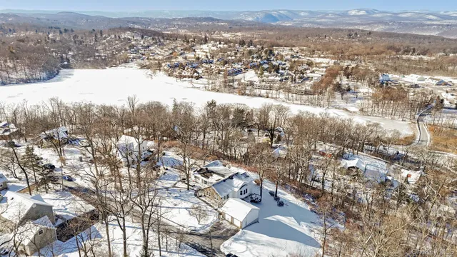 $879,000 | 3483 Fenimore Avenue, Mohegan Lake, NY 10547