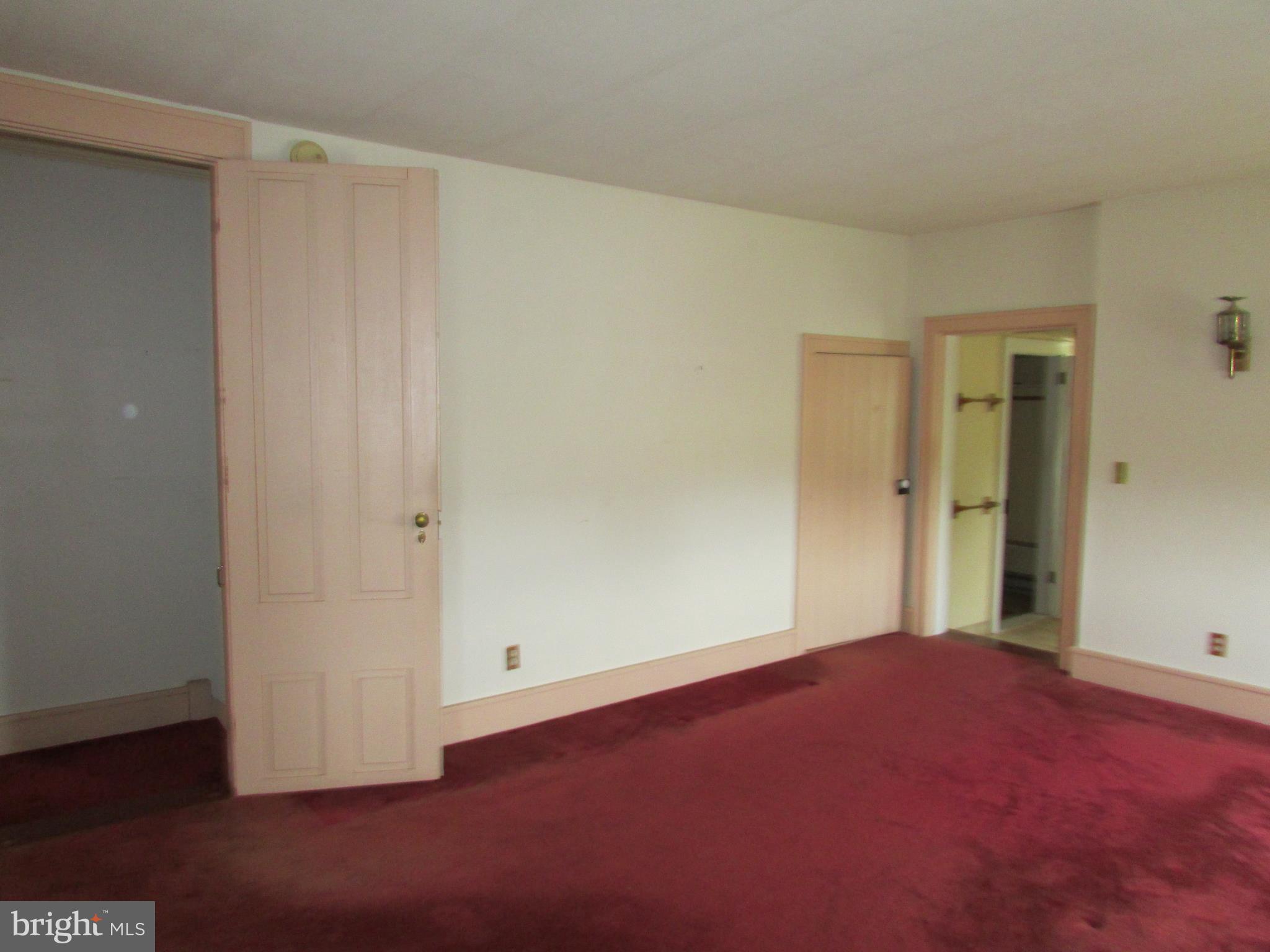 191 Myerstown Road Charles Town, WV 25414 - Photo 32 of 80 MASTER BEDROOM- UPPER LEVEL