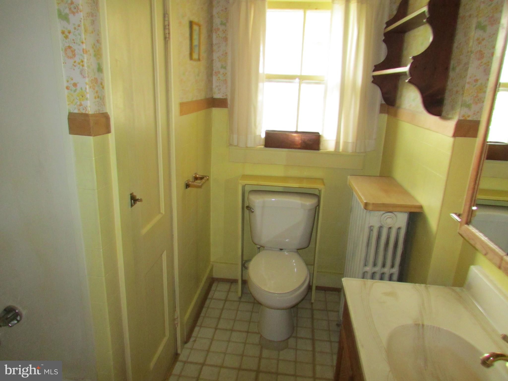 191 Myerstown Road Charles Town, WV 25414 - Photo 49 of 80 2ND FULL BATH