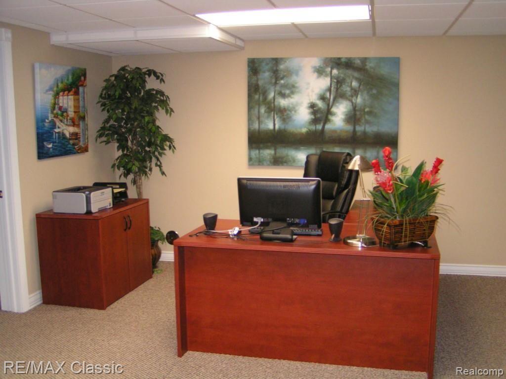 16301 Moore Park Road Macomb, MI 48044 - Photo 45 of 52 PICT0754.jpg