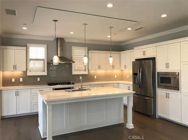 $5,200 | 96 Decker, Irvine, CA 92620