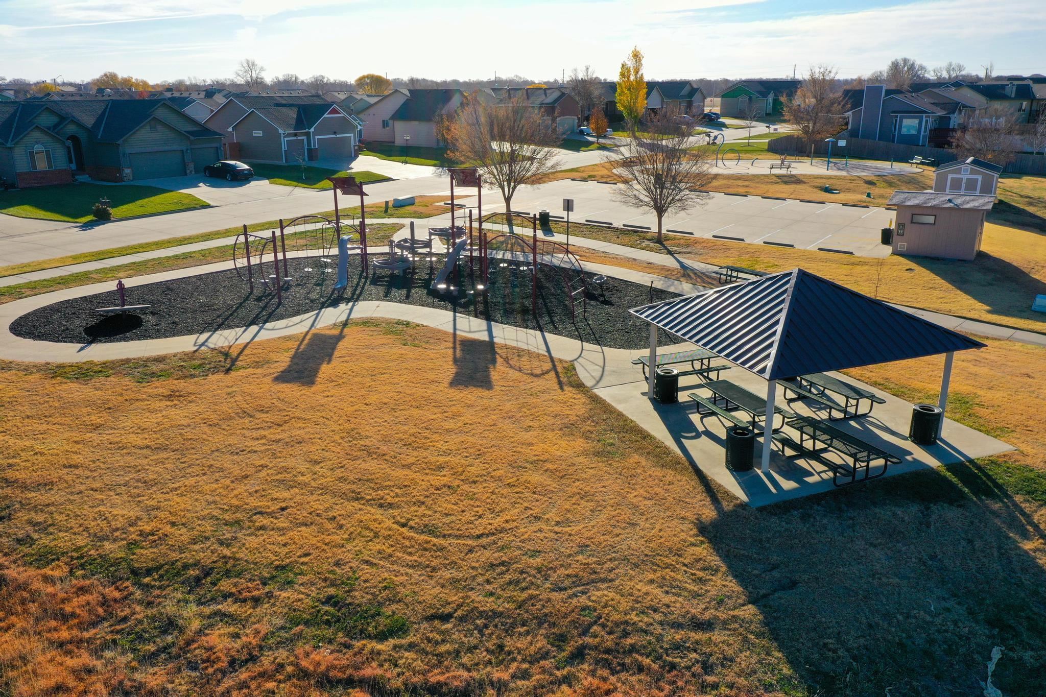 206 Springlake Court Newton, KS 67114 - Photo 5 of 8