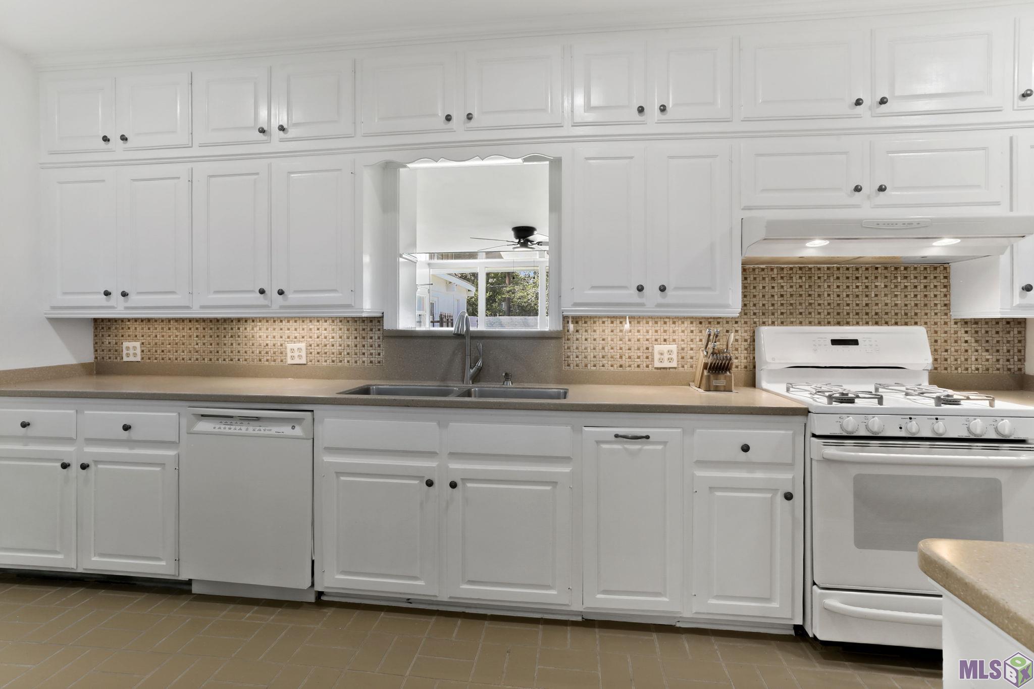 1454 Ormandy Drive Baton Rouge, LA 70808 - Photo 13 of 29