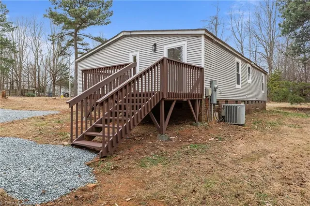 $200,000 | 7934 Wood Hollow Trail, Liberty, NC 27298