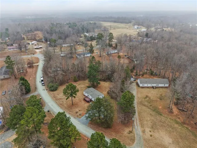 $200,000 | 7934 Wood Hollow Trail, Liberty, NC 27298