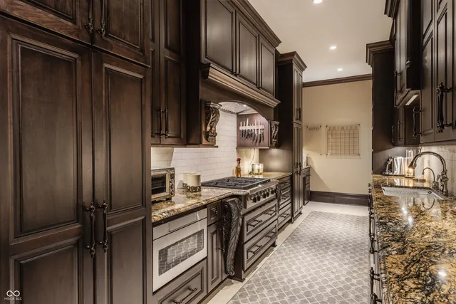 $11,950,000 | 10606 Brooks School Road, Fishers, IN 46037