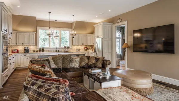 $10,948,500 | 10606 Brooks School Road, Fishers, IN 46037