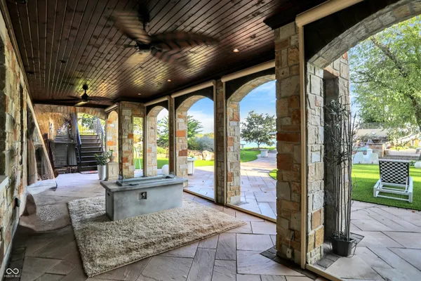 $10,948,500 | 10606 Brooks School Road, Fishers, IN 46037