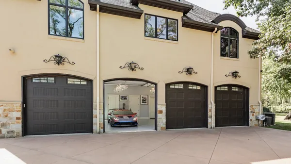 $10,948,500 | 10606 Brooks School Road, Fishers, IN 46037