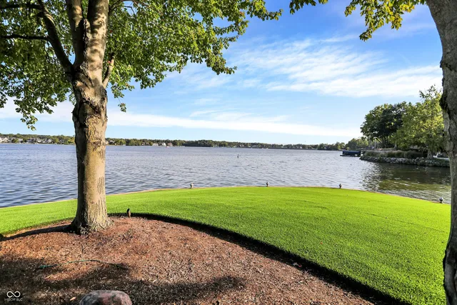 $11,950,000 | 10606 Brooks School Road, Fishers, IN 46037