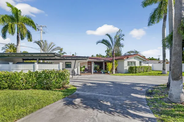 $6,300 | 2601 Northeast 8th Court, Pompano Beach, FL 33062