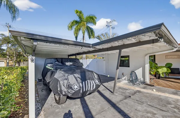 $6,300 | 2601 Northeast 8th Court, Pompano Beach, FL 33062