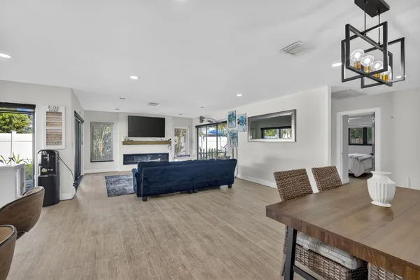 $6,300 | 2601 Northeast 8th Court, Pompano Beach, FL 33062