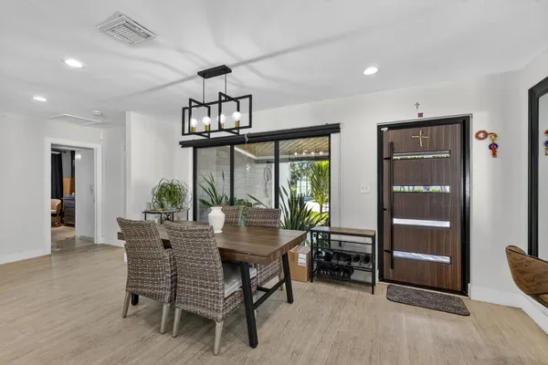 $6,300 | 2601 Northeast 8th Court, Pompano Beach, FL 33062