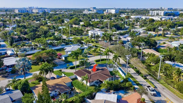 $6,300 | 2601 Northeast 8th Court, Pompano Beach, FL 33062