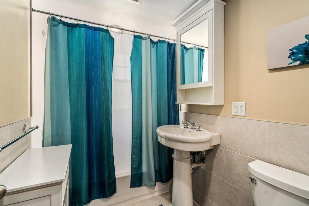 87 Egerton Road, Unit 87 Arlington, MA 02474 - Photo 21 of 35