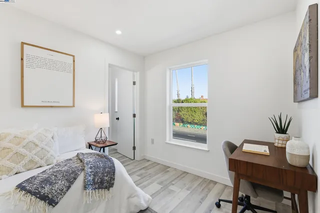 $658,888 | 5729 Bancroft Avenue, Oakland, CA 94605