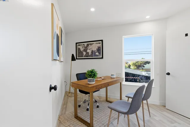 $658,888 | 5729 Bancroft Avenue, Oakland, CA 94605