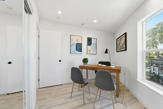 $658,888 | 5729 Bancroft Avenue, Oakland, CA 94605