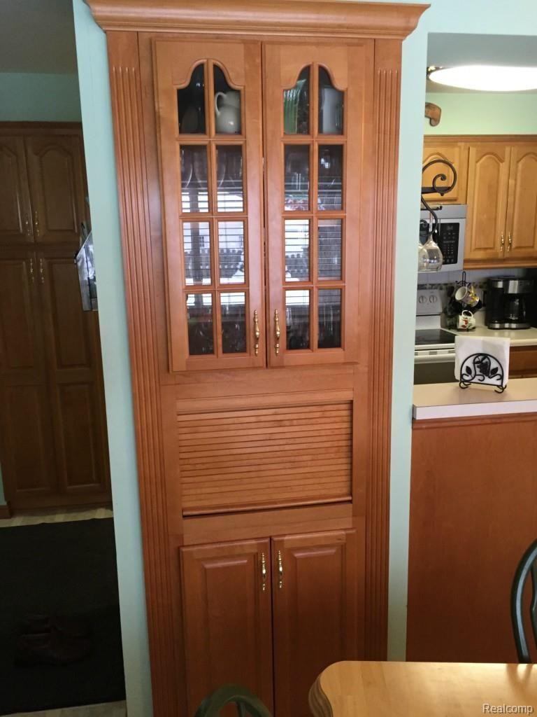 3050 Riverside Drive Port Huron, MI 48060 - Photo 23 of 51 IMG_2742.jpg