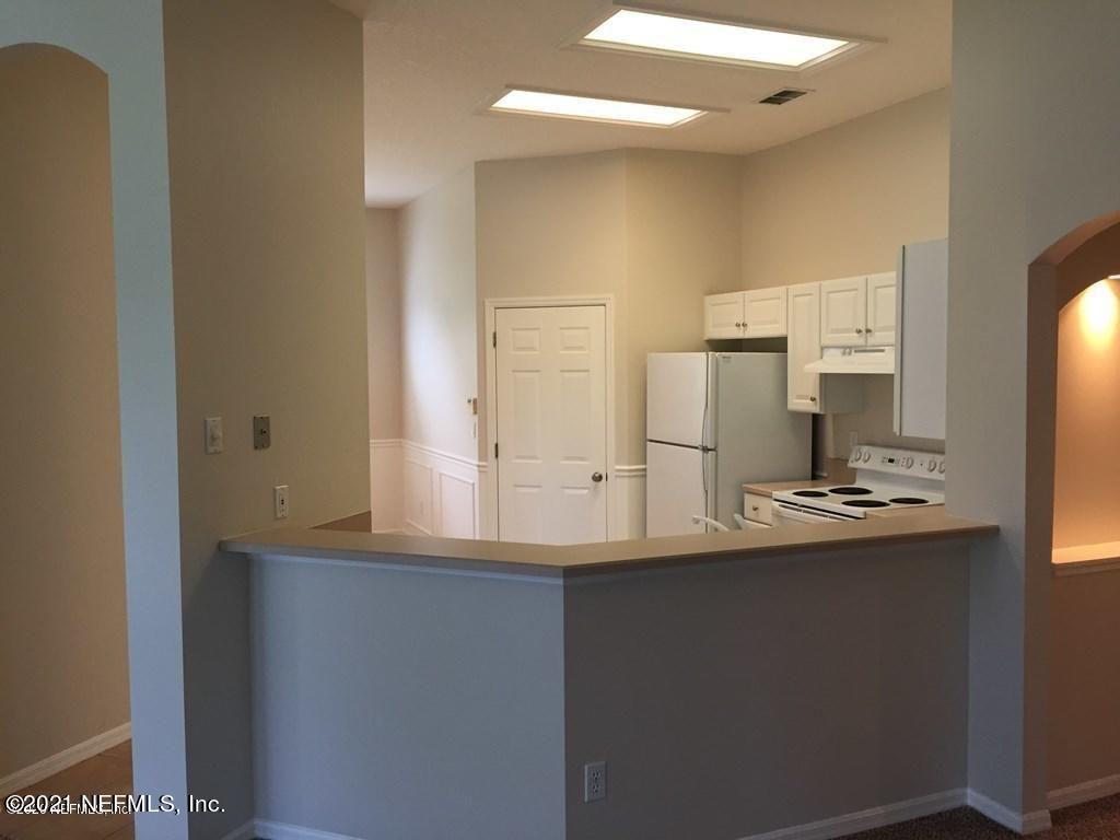408 Chicory Place St. Johns, FL 32259 - Photo 6 of 17 Kitchen 3