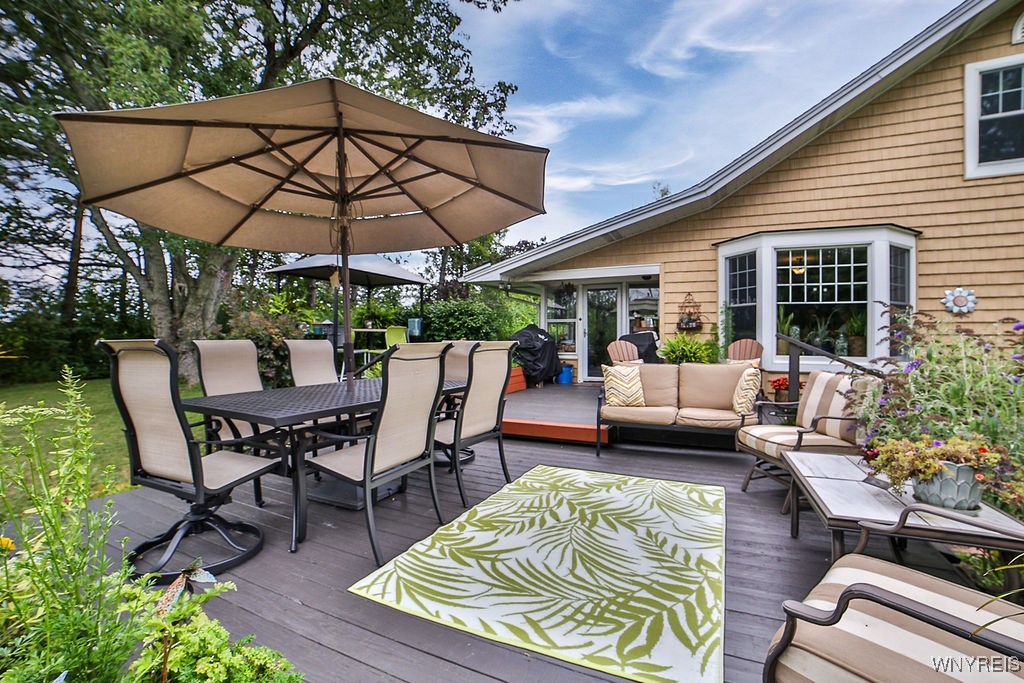 767 Sturgeon Point Road Evans, NY 14047 - Photo 11 of 46